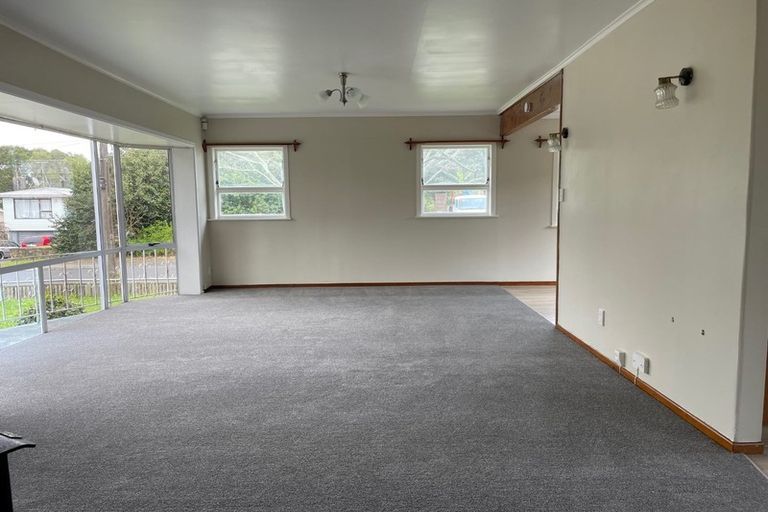 Photo of property in 30 Eddowes Street, Manurewa, Auckland, 2102