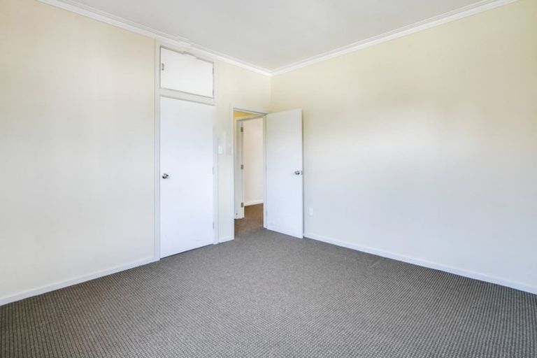 Photo of property in 100 Guppy Road, Taradale, Napier, 4112