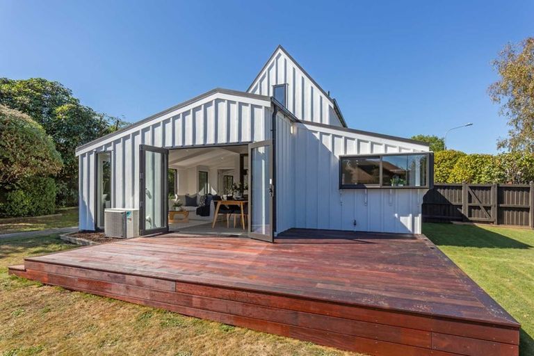 Photo of property in 28 Muir Avenue, Halswell, Christchurch, 8025