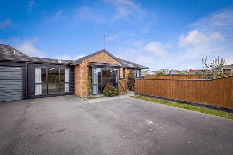 Photo of property in 22 Leander Street, Northcote, Christchurch, 8052