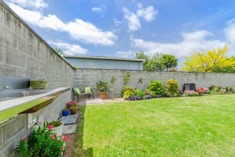 Photo of property in 125b Old Wairoa Road, Papakura, 2110
