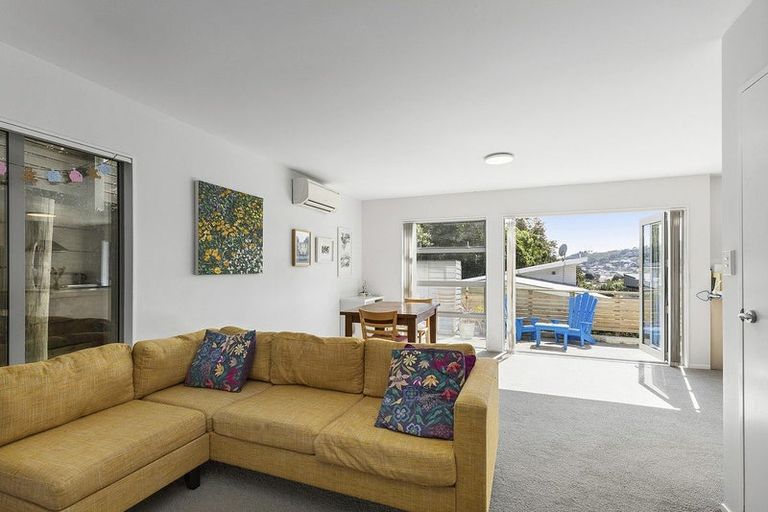Photo of property in 24a Kellsmere Crescent, Island Bay, Wellington, 6023