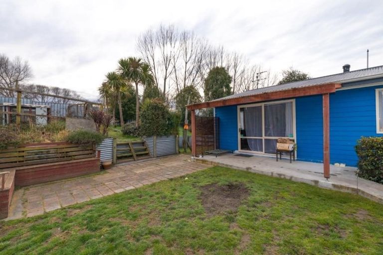 Photo of property in 32 Collins Drive, Waikuku Beach, 7402