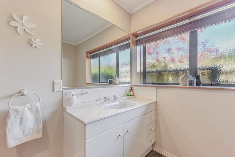 Photo of property in 32 Rochfort Drive, Richmond, 7020