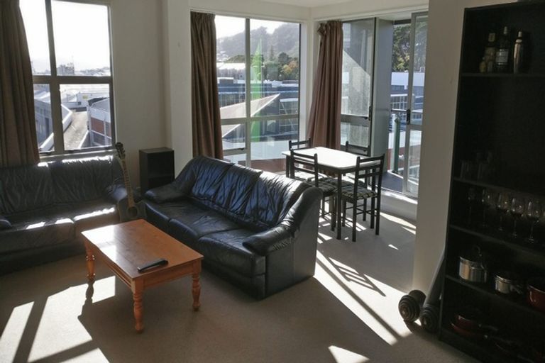 Photo of property in 5d/1 Hanson Street, Mount Cook, Wellington, 6021