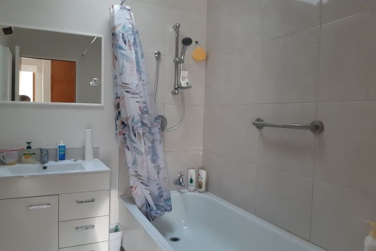 Photo of property in 4/15 Matai Street East, Riccarton, Christchurch, 8011