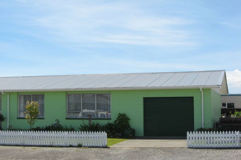 Photo of property in 145a Queen Street, Westport, 7825