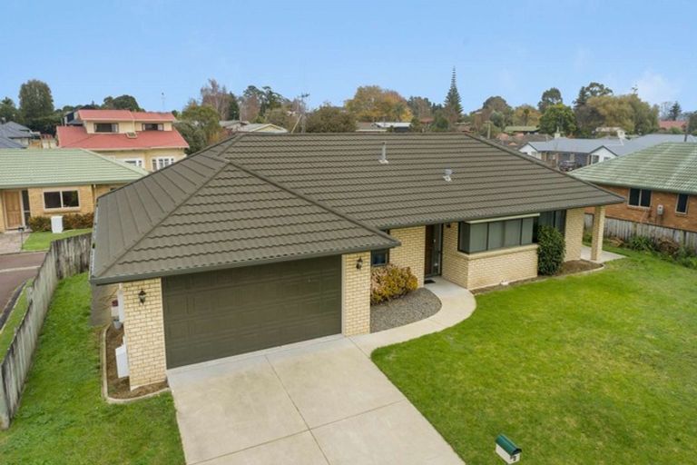 Photo of property in 4 Mews Place, Forest Lake, Hamilton, 3200