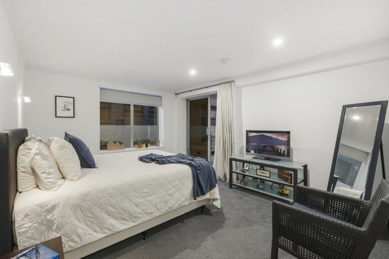 Photo of property in 1/104 Harbour Drive, Otumoetai, Tauranga, 3110