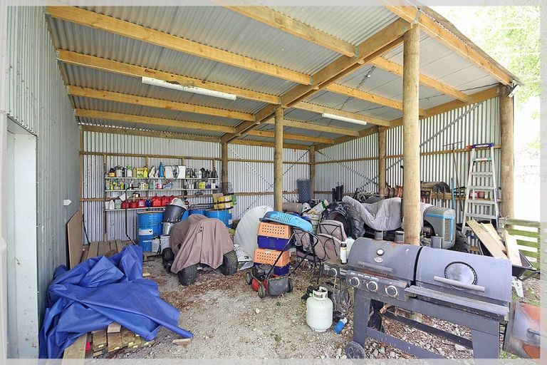 Photo of property in 296 Motuiti Road, Foxton, 4891