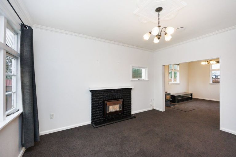 Photo of property in 232 Tremaine Avenue, Highbury, Palmerston North, 4412