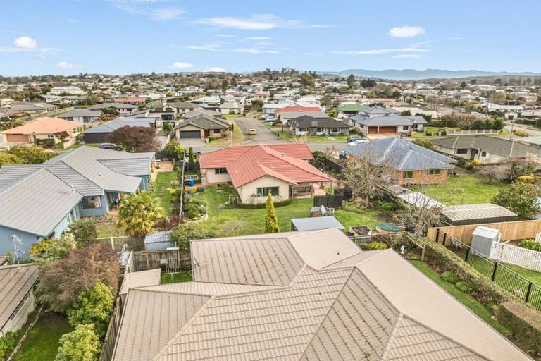 Photo of property in 7 Belgrove Drive, Waipukurau, 4200