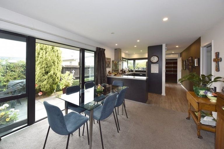 Photo of property in 91 Forfar Street, St Albans, Christchurch, 8014