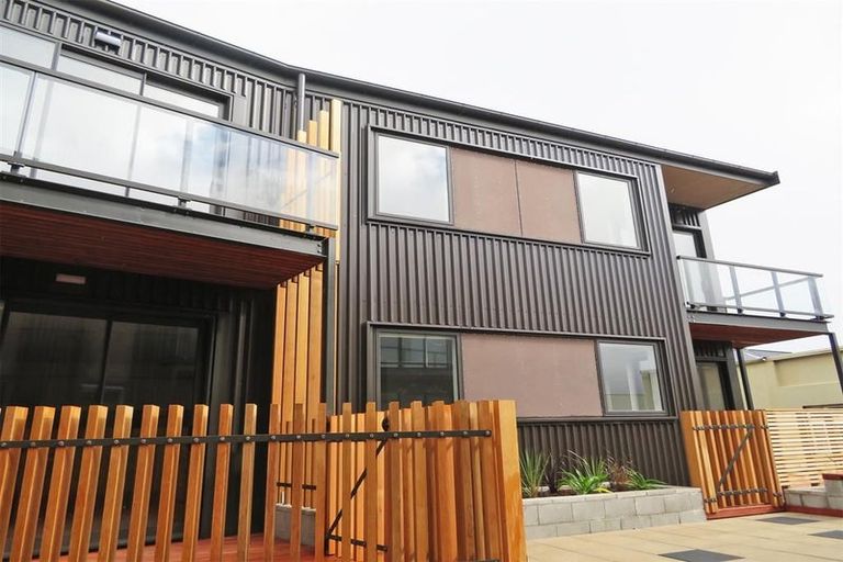 Photo of property in The Firemans Apartments, 210/321 Jackson Street, Petone, Lower Hutt, 5012