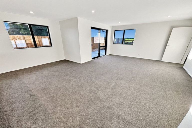 Photo of property in 65 Mehrtens Crescent, Woodend, 7610