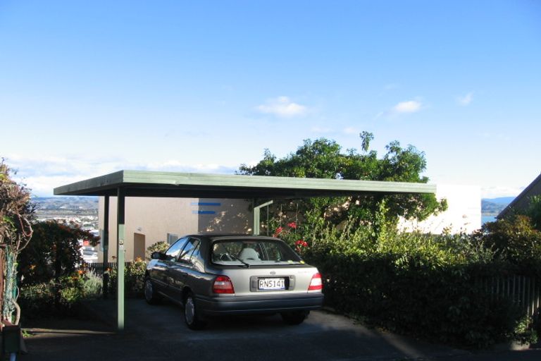 Photo of property in 32a Roslyn Road, Bluff Hill, Napier, 4110