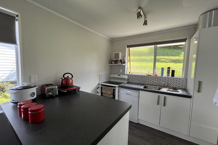 Photo of property in 7 Halyard Place, Whitby, Porirua, 5024