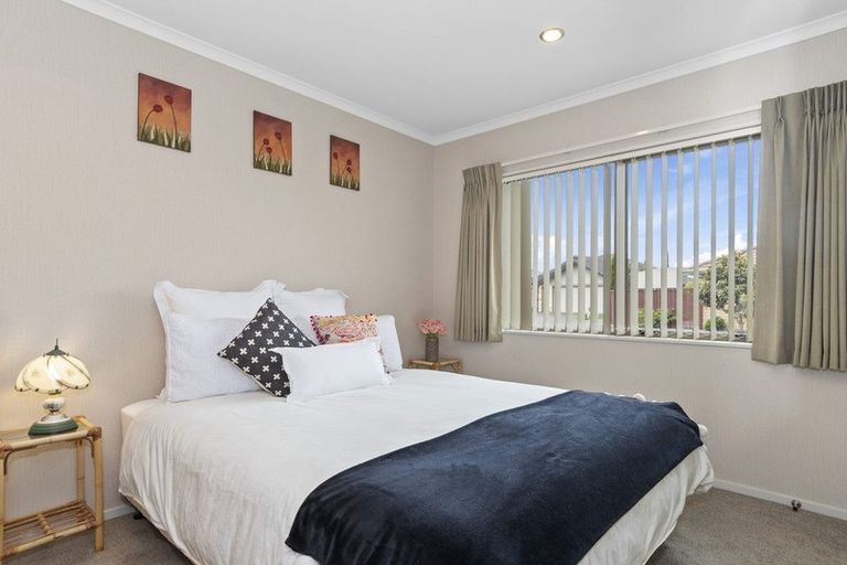 Photo of property in 39 Popata Close, Papamoa Beach, Papamoa, 3118