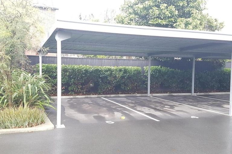 Photo of property in 5/180 Peterborough Street, Christchurch Central, Christchurch, 8013