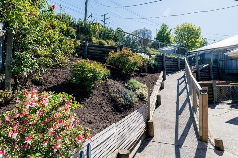 Photo of property in 34 Moana Crescent, Musselburgh, Dunedin, 9013