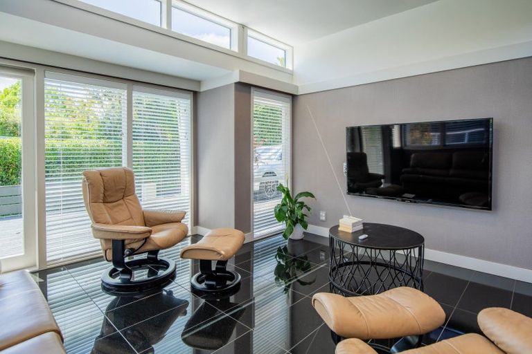 Photo of property in 8c Brassey Road, Saint Johns Hill, Whanganui, 4500