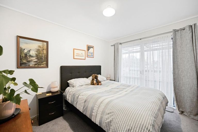 Photo of property in 68 Garland Drive, St Andrews, Hamilton, 3200