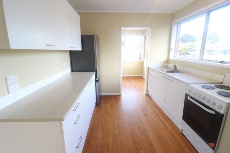 Photo of property in 26 Ranui Station Road, Ranui, Auckland, 0612