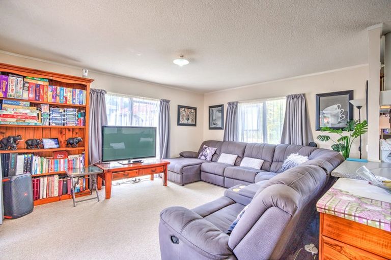 Photo of property in 194 Cambridge Road, Hillcrest, Hamilton, 3216