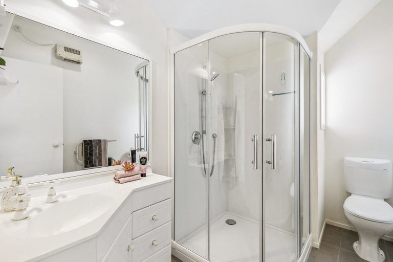 Photo of property in 67u3 Bolton Street, Kelburn, Wellington, 6012