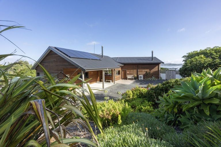 Photo of property in 193 Shegadeen Road, Wharehine, Wellsford, 0973