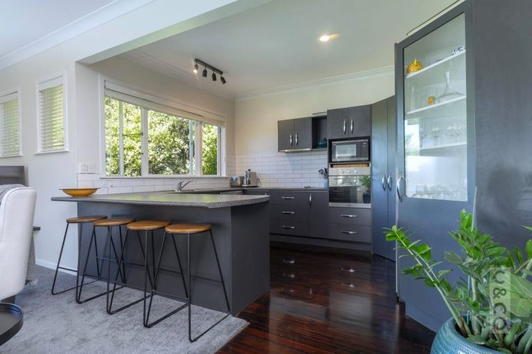 Photo of property in 11 Elliot Street, Riverhead, 0820