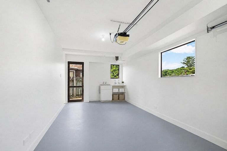 Photo of property in 2/4u Richard Street, Titahi Bay, Porirua, 5022