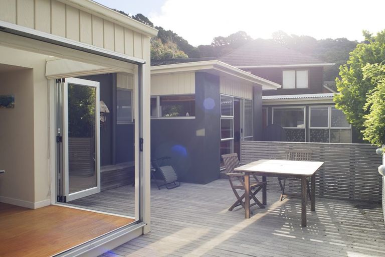 Photo of property in 19f3 Burnham Street, Seatoun, Wellington, 6022