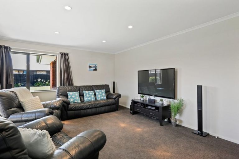 Photo of property in 17 Mccauley Street, Rolleston, 7614