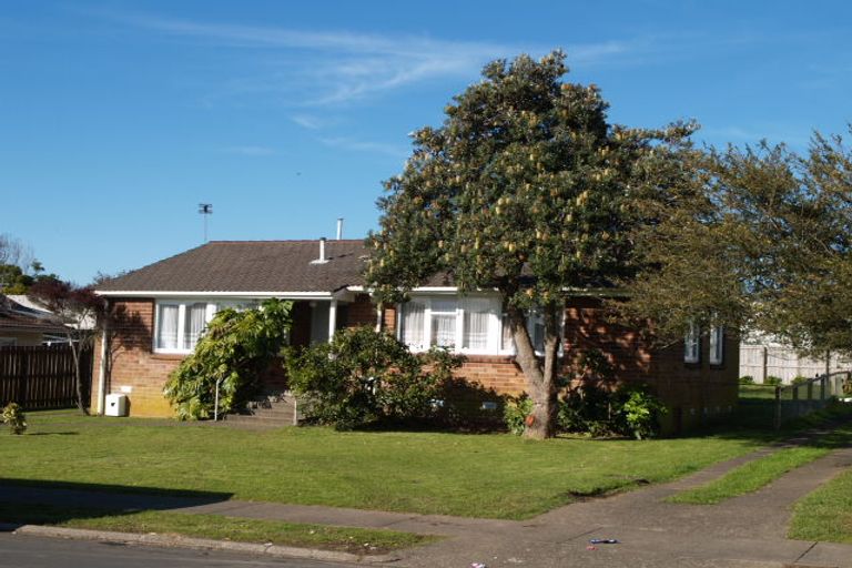 Photo of property in 43 Mcnaughton Avenue, Mangere East, Auckland, 2024