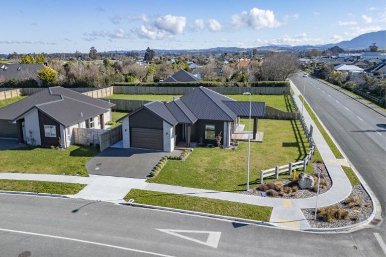Photo of property in 2 Benn Street, Amberley, 7410