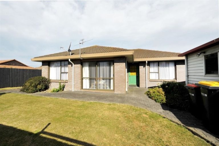 Photo of property in 5 Peebles Drive, Hei Hei, Christchurch, 8042