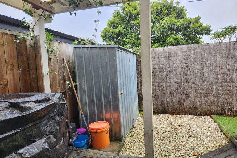 Photo of property in 7 Mcleod Street, Helensville, 0800