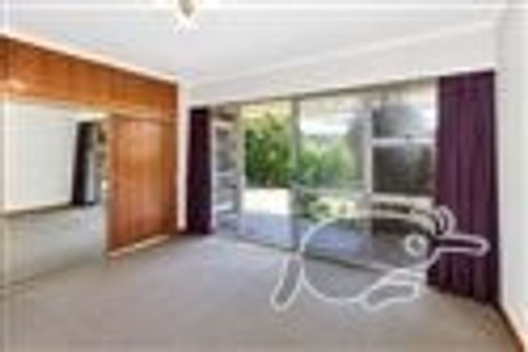 Photo of property in 1 Fraser Place, Rangiora, 7400