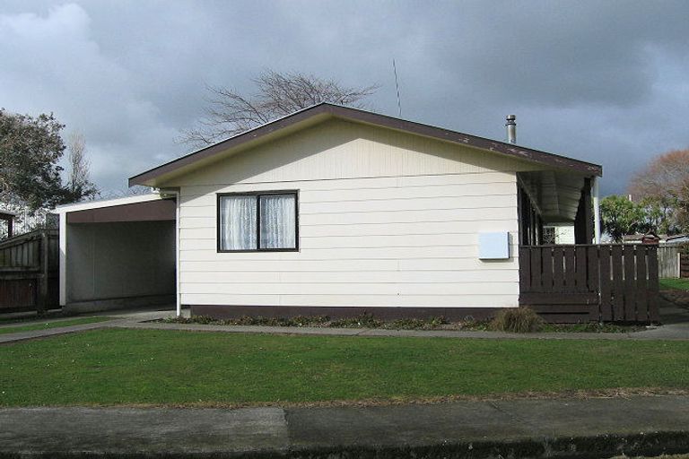 Photo of property in 7a Owen Street, Feilding, 4702