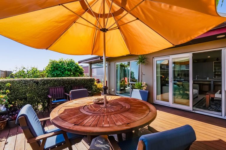 Photo of property in 2 Parkvue Drive, Bell Block, New Plymouth, 4312