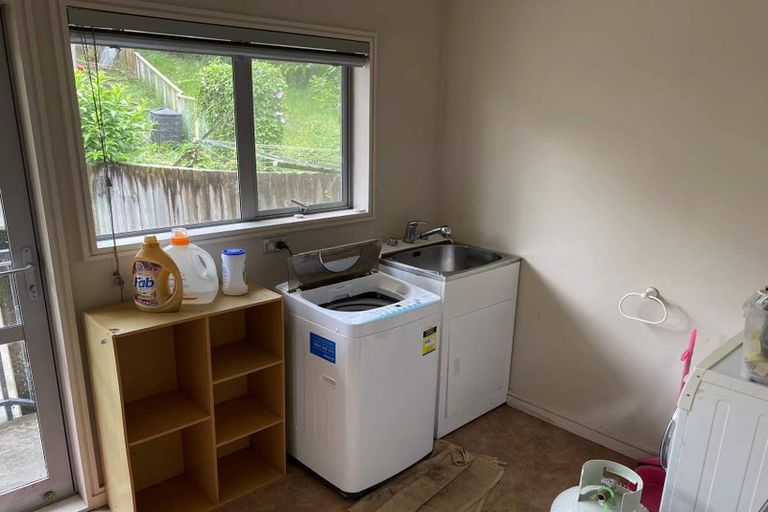 Photo of property in 17 Highbury Bypass, Birkenhead, Auckland, 0626