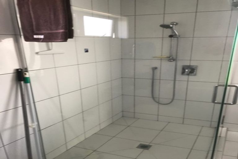 Photo of property in 106b Karewa Parade, Papamoa Beach, Papamoa, 3118
