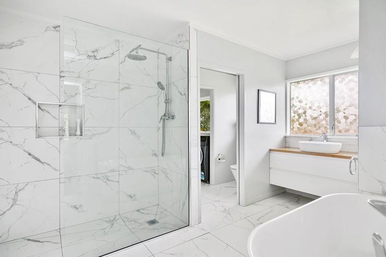 Photo of property in 16 Sierra Avenue, Te Kamo, Whangarei, 0112