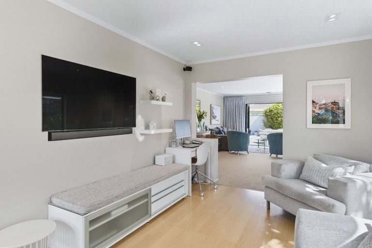 Photo of property in 4 Beach Haven Place, Paraparaumu Beach, Paraparaumu, 5032