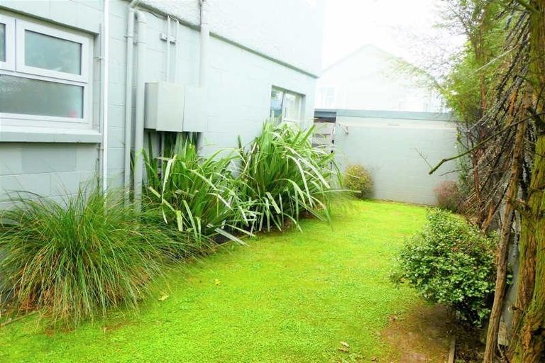Photo of property in 1/262 Stanmore Road, Richmond, Christchurch, 8013