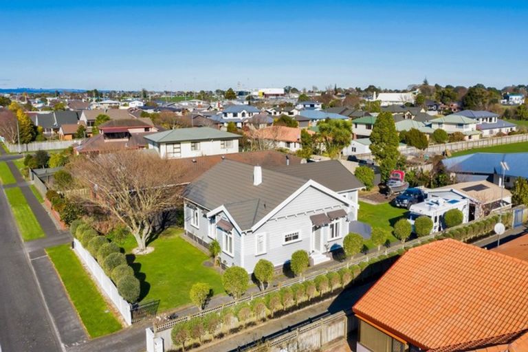 Photo of property in 21 Maire Street, Hawera, 4610
