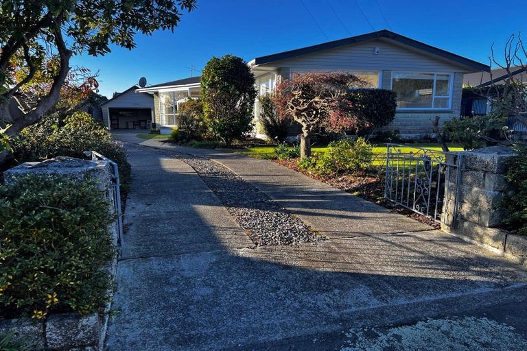 Photo of property in 35 Colesbury Street, Bishopdale, Christchurch, 8053