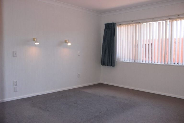 Photo of property in 130 Russley Drive, Mount Maunganui, 3116