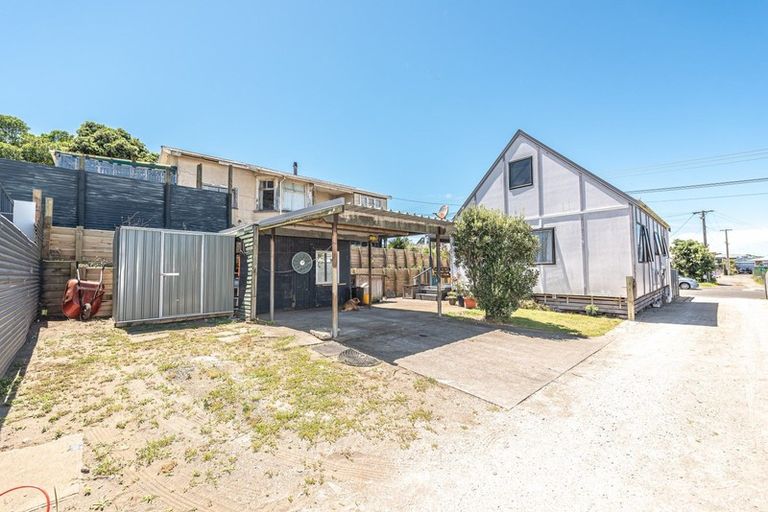 Photo of property in 23 Manuka Street, Castlecliff, Whanganui, 4501